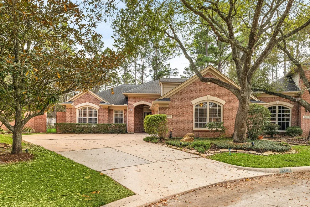 Unit for sale at 14607 Diven Circle, Cypress, TX 77429