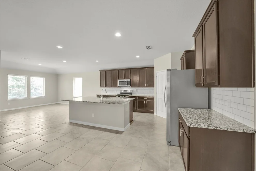 Unit for sale at 4035 Chester Bay Lane, Missouri City, TX 77459