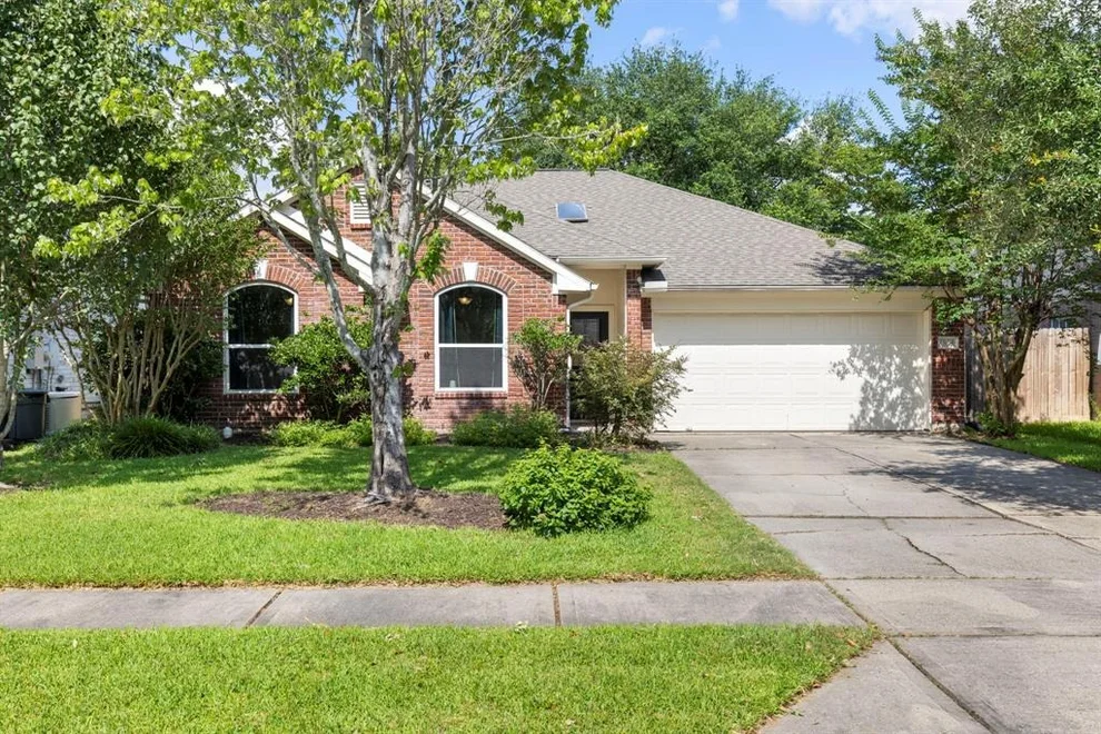 Unit for sale at 31114 Silver Village Drive, Spring, TX 77386