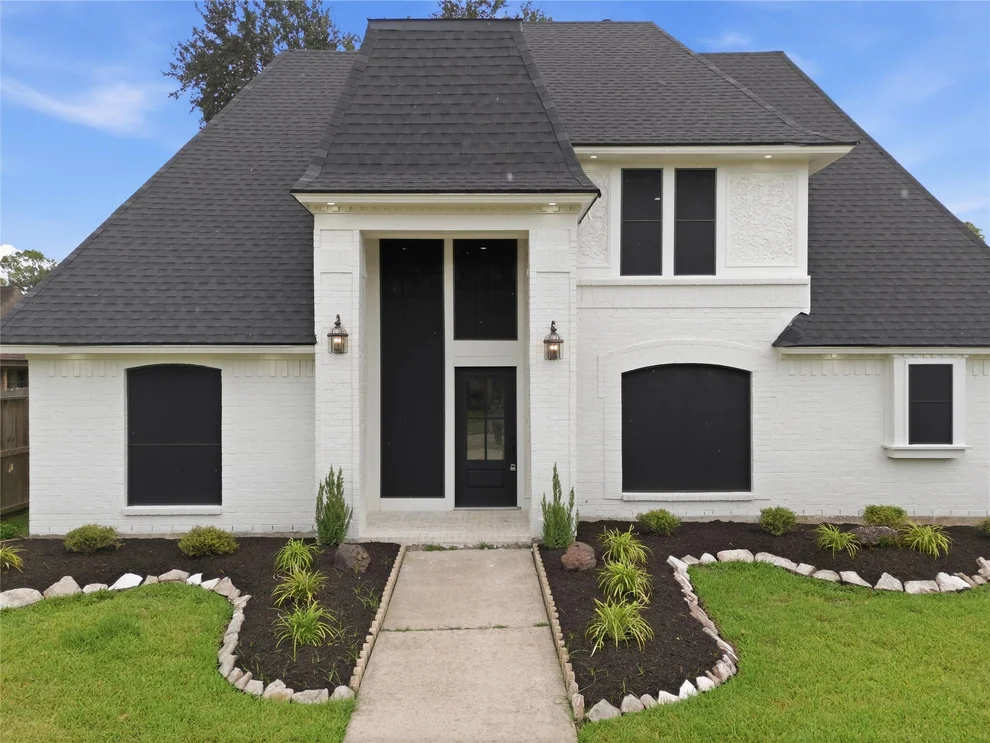 Unit for sale at 9918 Sagegreen Drive, Houston, TX 77089