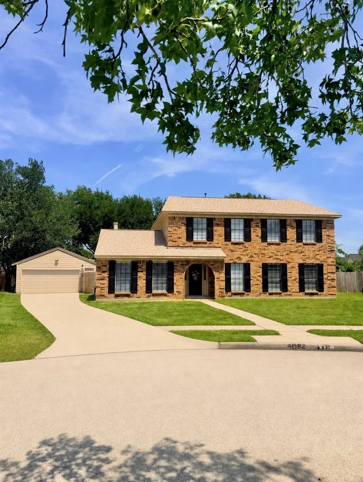 Unit for sale at 4802 Kleinmeadow Court, Houston, TX 77066