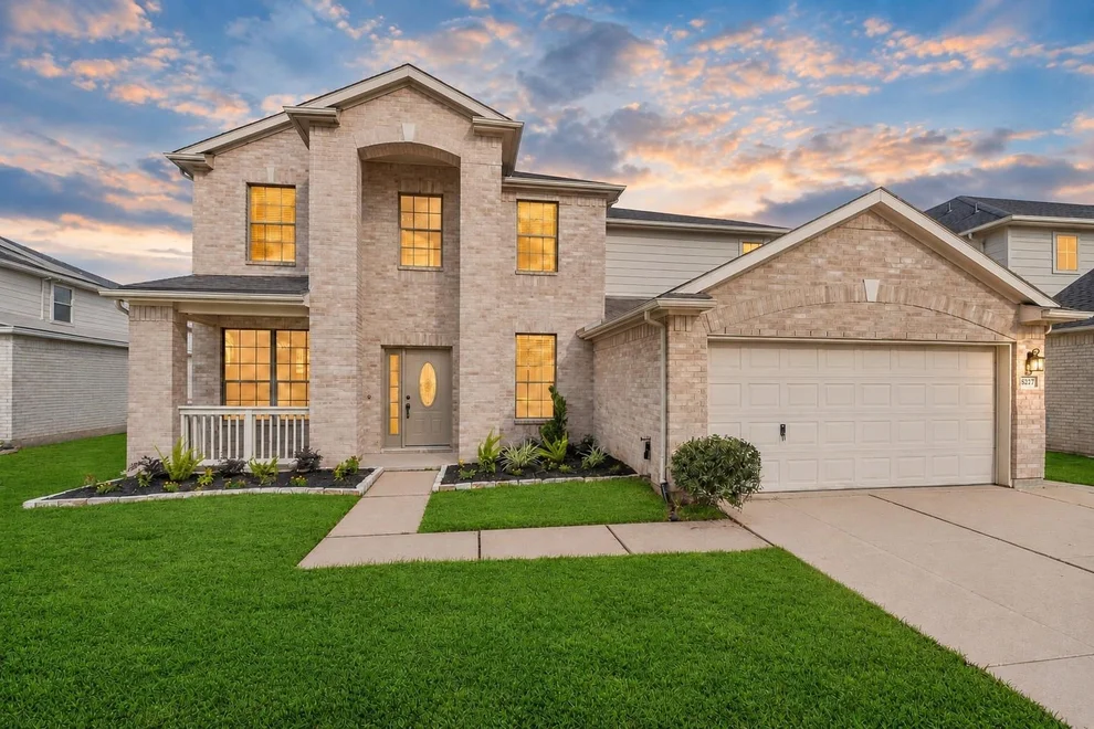 Unit for sale at 5227 Meadow Canyon Drive, Sugar Land, TX 77479