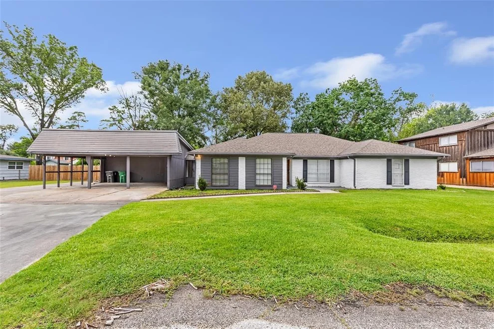 Unit for sale at 515 Corydon Drive, Houston, TX 77336
