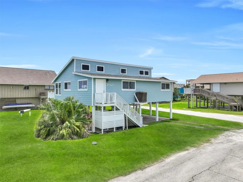Unit for sale at 21423 Gulf Drive, Galveston, TX 77554
