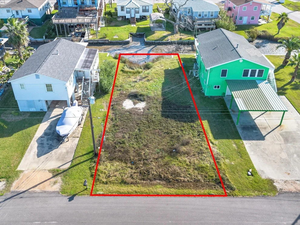 Unit for sale at 0 Delesandri Drive, Hitchcock, TX 77563