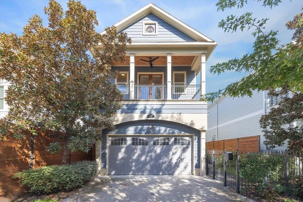 Unit for sale at 607 E 6th 1/2 Street, Houston, TX 77007