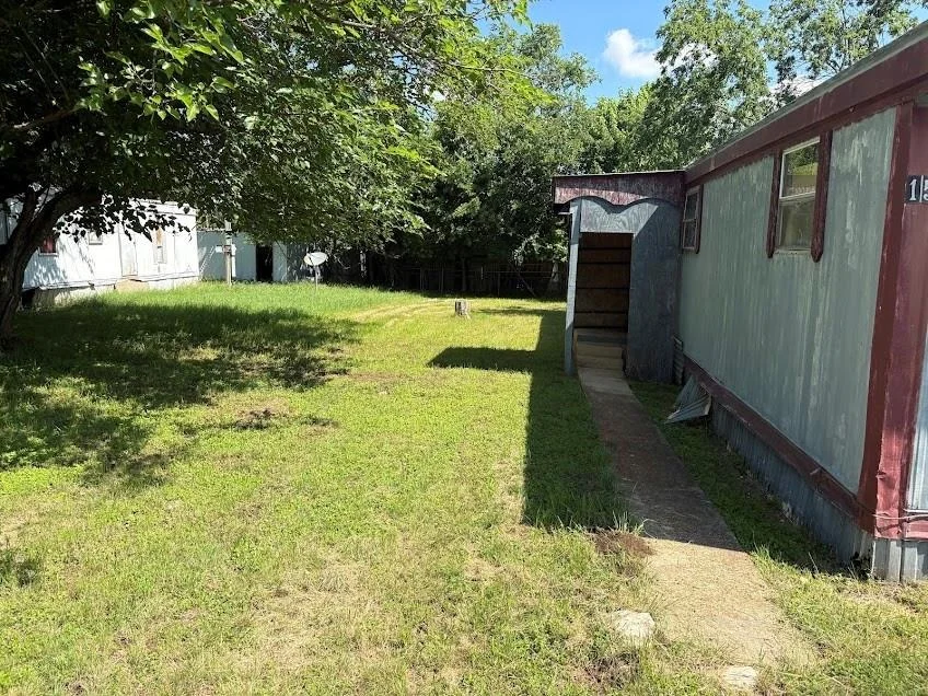 Unit for sale at 15 Mustang Drive, Morgan's Point, TX 76513