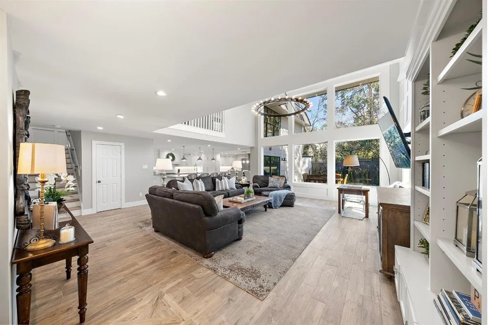 Unit for sale at 8912 Chatsworth Drive, Houston, TX 77024
