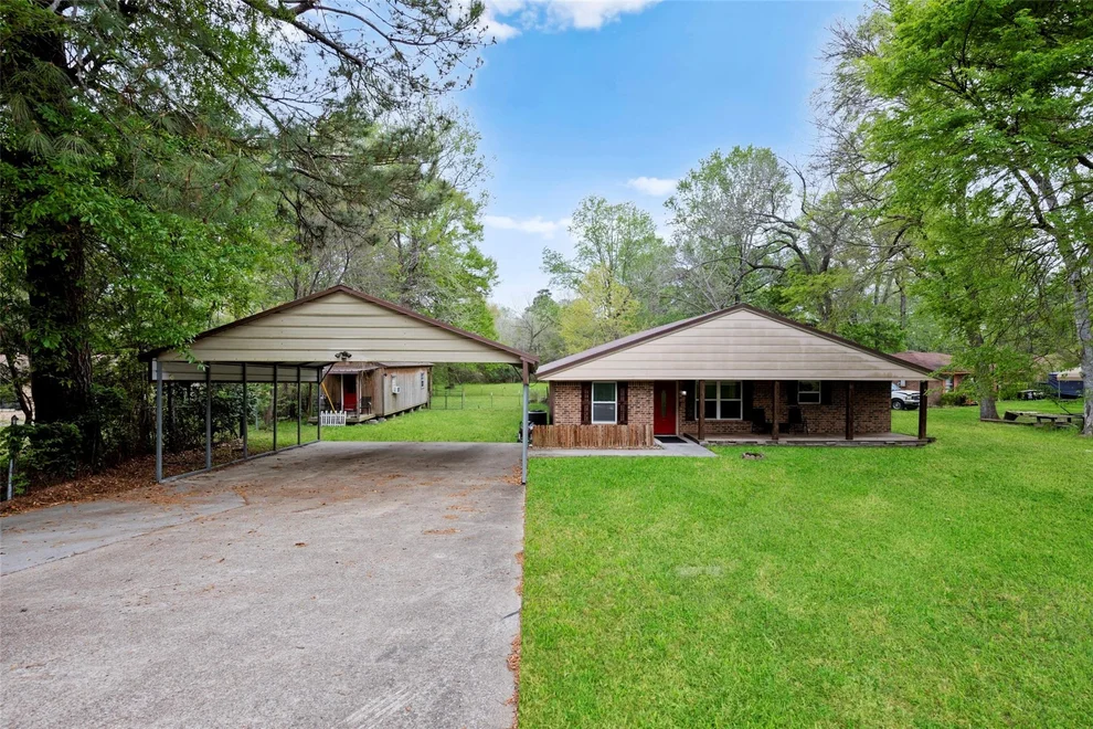 Unit for sale at 142 Fm 2296 Road, Huntsville, TX 77340