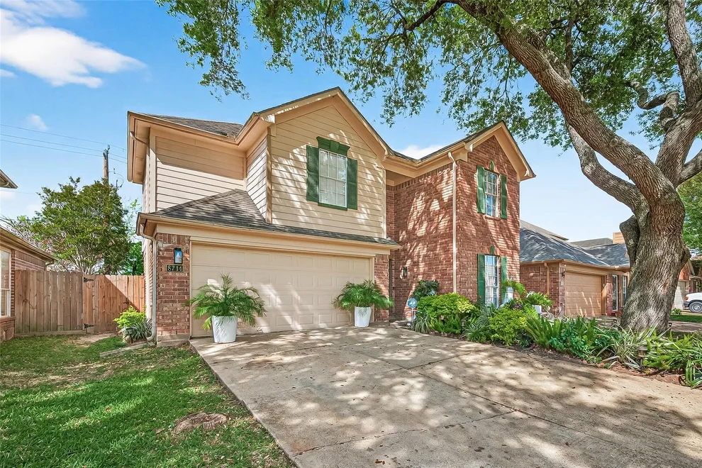 Unit for sale at 8714 Dawnridge Drive, Houston, TX 77071