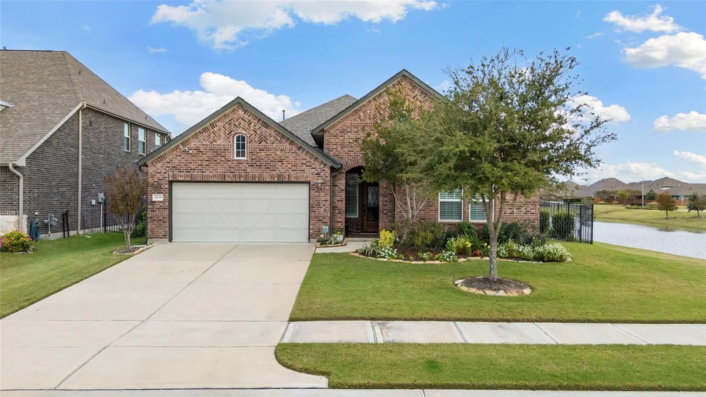 Unit for sale at 24718 Tanoureen Drive, Richmond, TX 77406