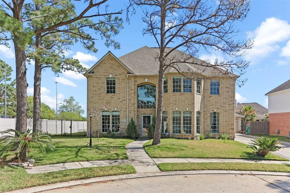 Unit for sale at 19314 Winter Canyon Lane, Tomball, TX 77377