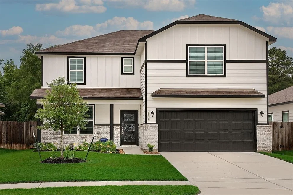 Unit for sale at 10910 Holly Briar, Tomball, TX 77375