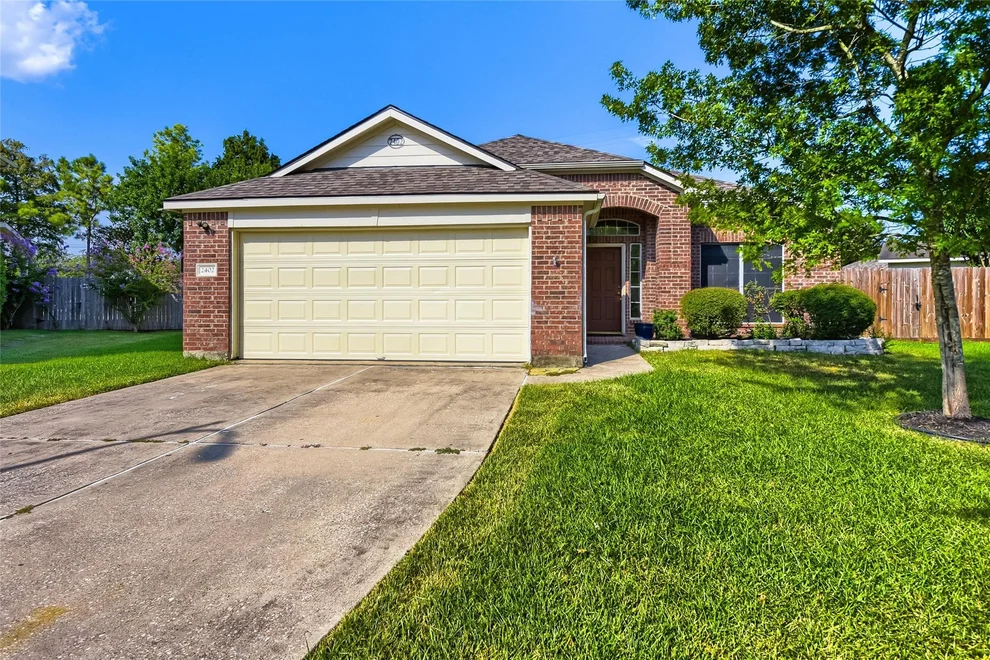 Unit for sale at 2402 Comal Drive, Deer Park, TX 77536