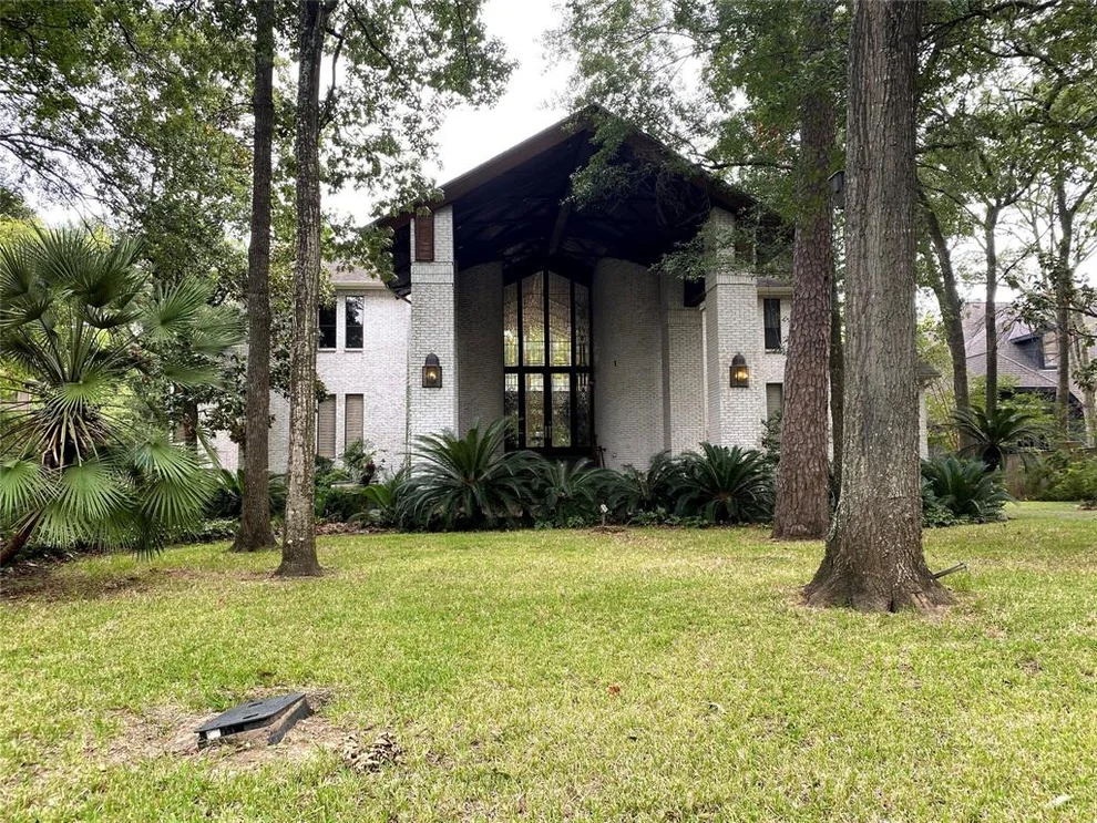 Unit for sale at 10827 Lakeside Forest Lane, Houston, TX 77042