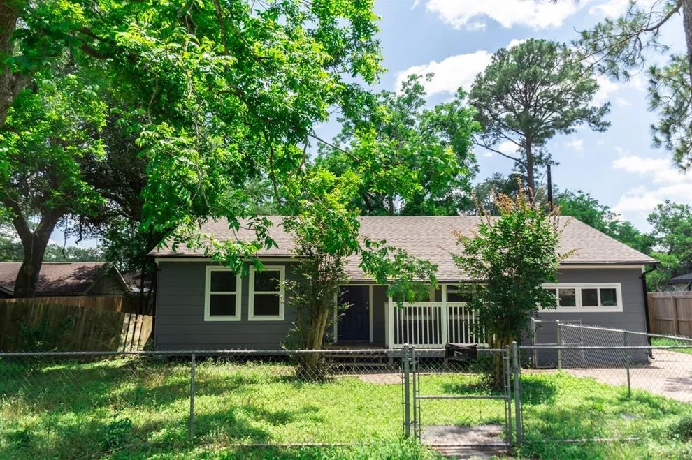Unit for sale at 3410 5th Street, Bay City, TX 77414