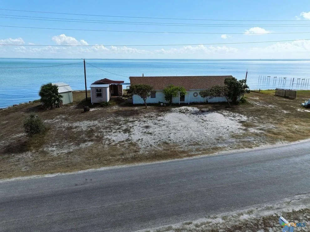 Unit for sale at 213 S Ocean Drive, Port Lavaca, TX 77979