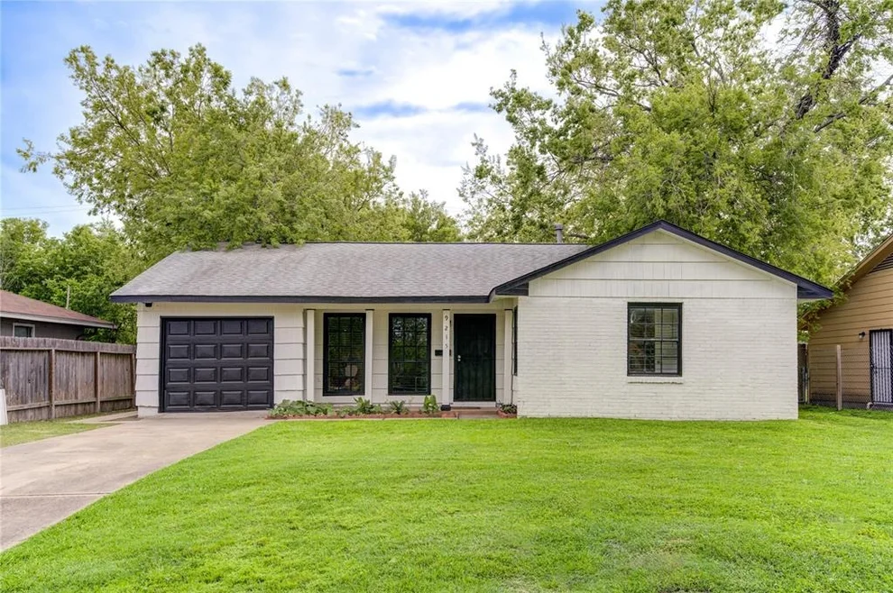 Unit for sale at 9215 Vinearbor Street, Houston, TX 77033