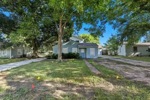 Unit for sale at 727 Eleanor Street, La Marque, TX 77568