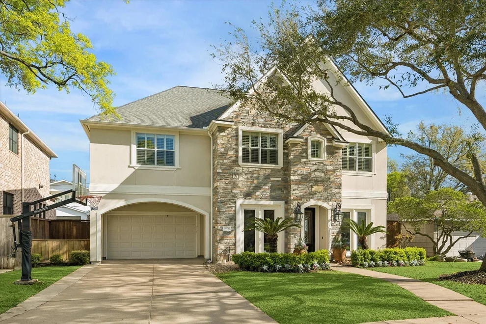 Unit for sale at 4606 Birch Street, Bellaire, TX 77401