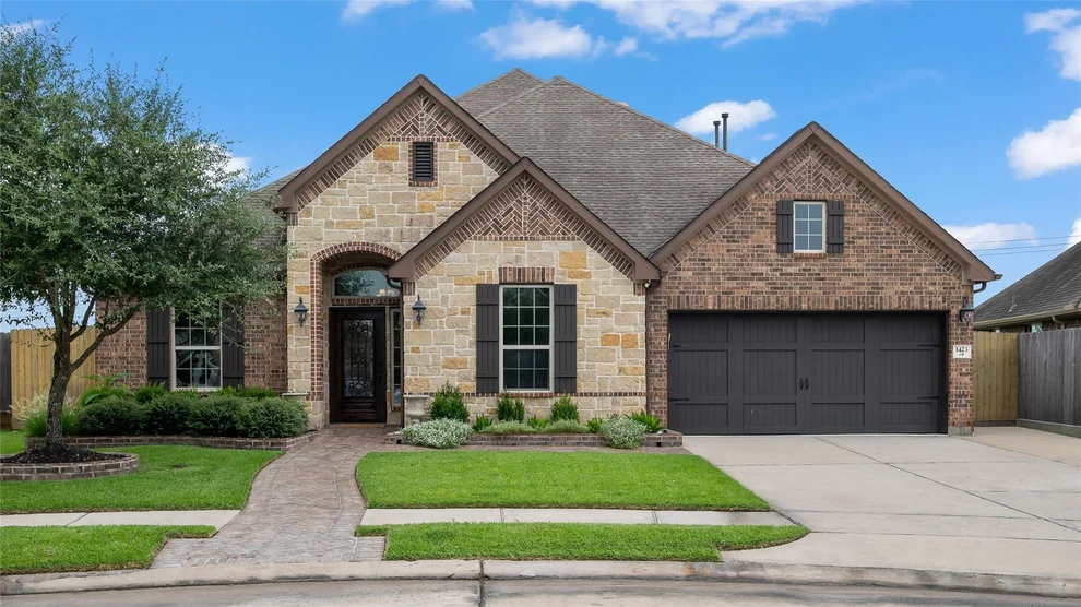 Unit for sale at 1423 Talco Garden Court, League City, TX 77573