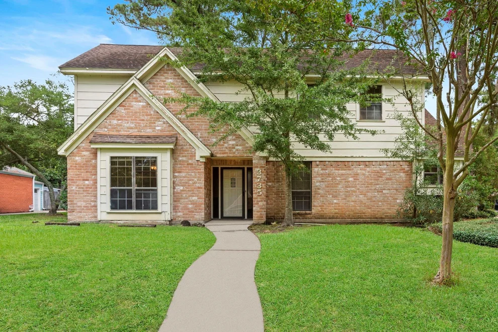 Unit for sale at 3735 Pineleaf Drive, Houston, TX 77068