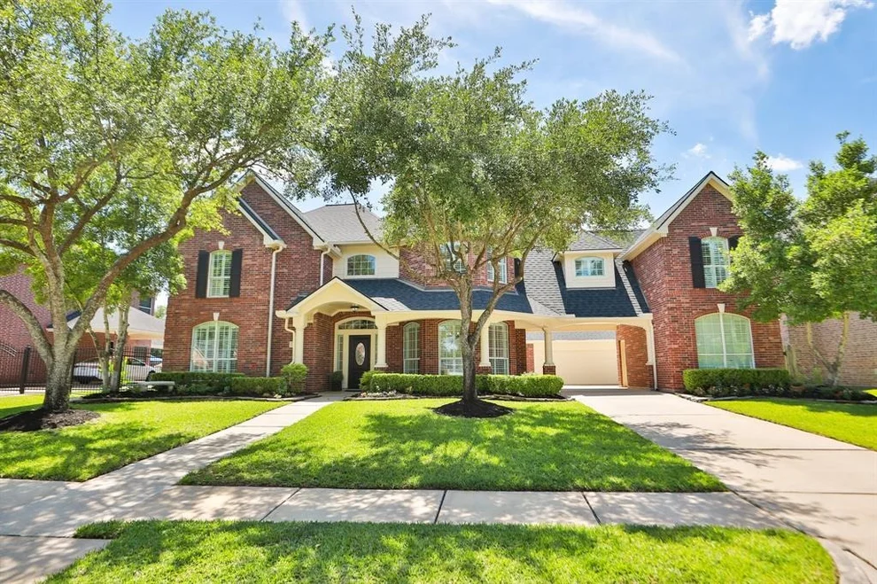 Unit for sale at 13911 Falcon Heights Drive, Cypress, TX 77429