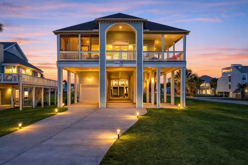 Unit for sale at 4210 Sandpiper, Galveston, TX 77554