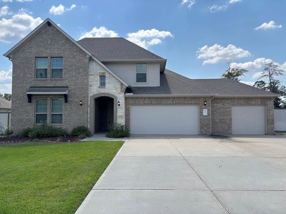 Unit for sale at 6263 Rolling Hills Road, Conroe, TX 77303