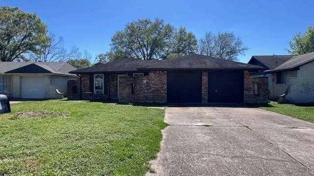 Unit for sale at 7627 Kellwood Drive, Houston, TX 77040
