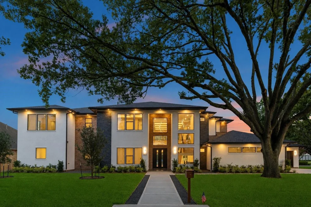 Unit for sale at 302 Piedmont Street, Sugar Land, TX 77478