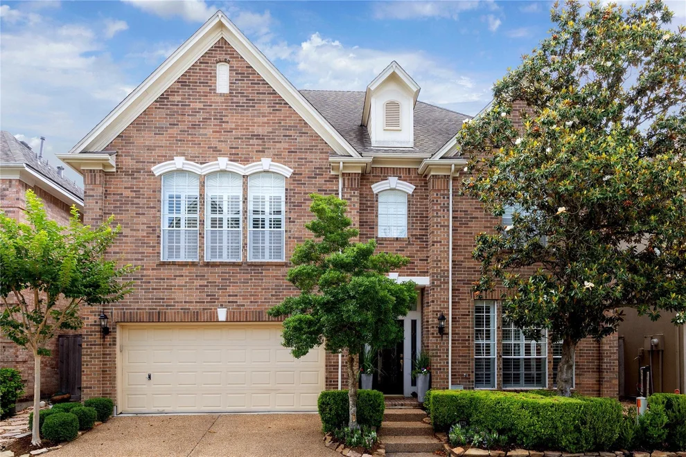 Unit for sale at 4129 W Northampton Place, Houston, TX 77098