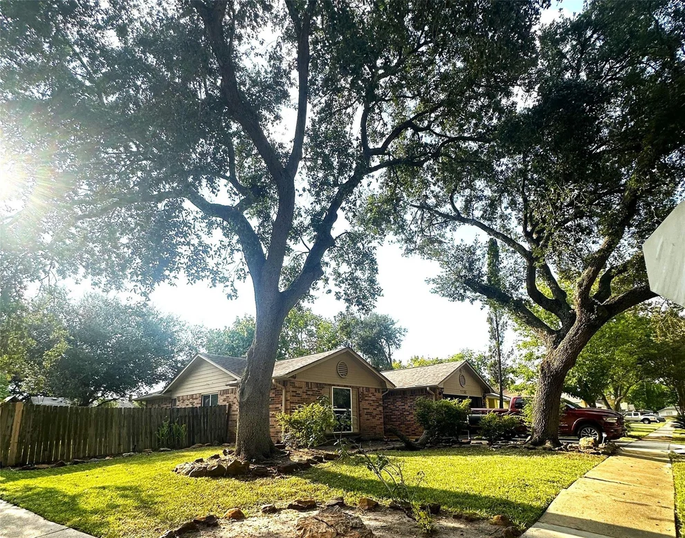 Unit for sale at 7238 Londres Drive, Houston, TX 77083