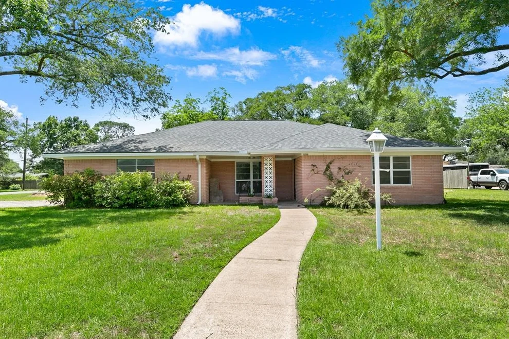 Unit for sale at 1401 Chilton Lane, Katy, TX 77493