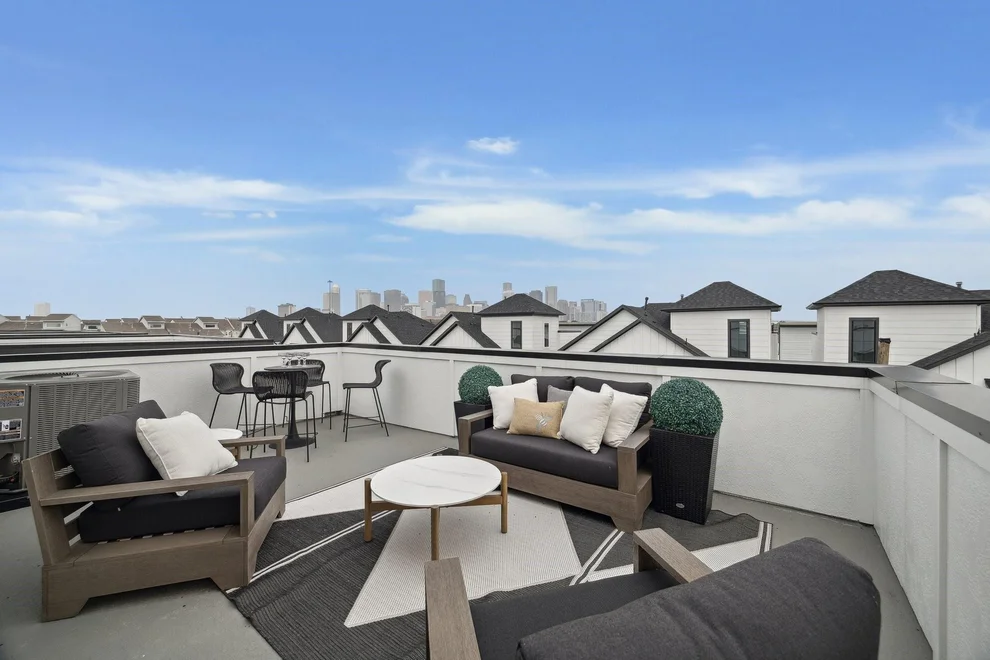 Unit for sale at 2214 Dennis Street, Houston, TX 77004