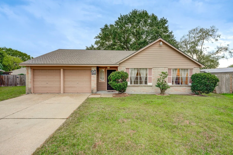 Unit for sale at 8514 Sugar Wood Court, Humble, TX 77338