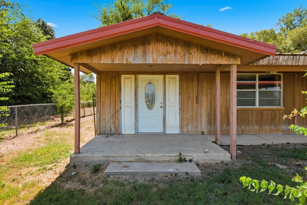 Unit for sale at 8032 E Fm 979, Franklin, TX 77856