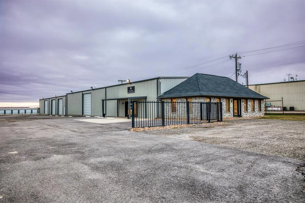 Unit for sale at 2762 State Highway 21 E, Caldwell, TX 77836