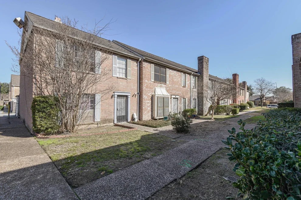 Unit for sale at 4110 Belle Park Drive, Houston, TX 77072