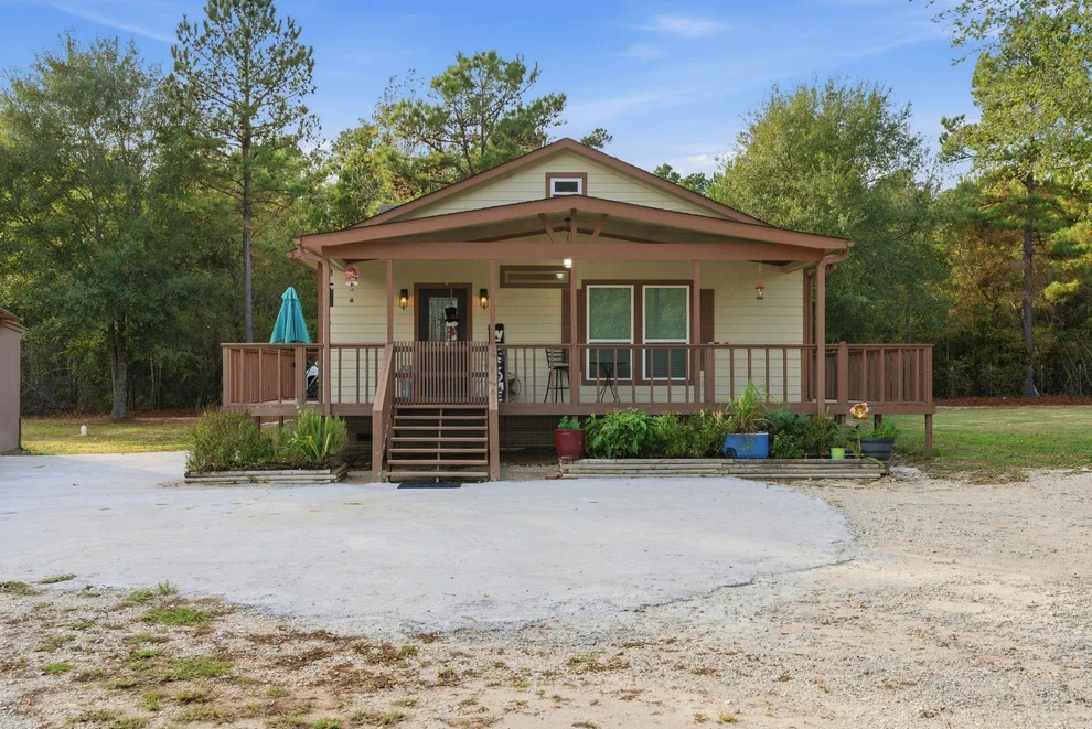 Unit for sale at 1555 Fm 247 Road, Huntsville, TX 77320
