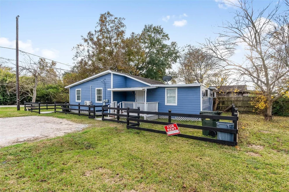 Unit for sale at 4126 Paladino Street, Bacliff, TX 77518