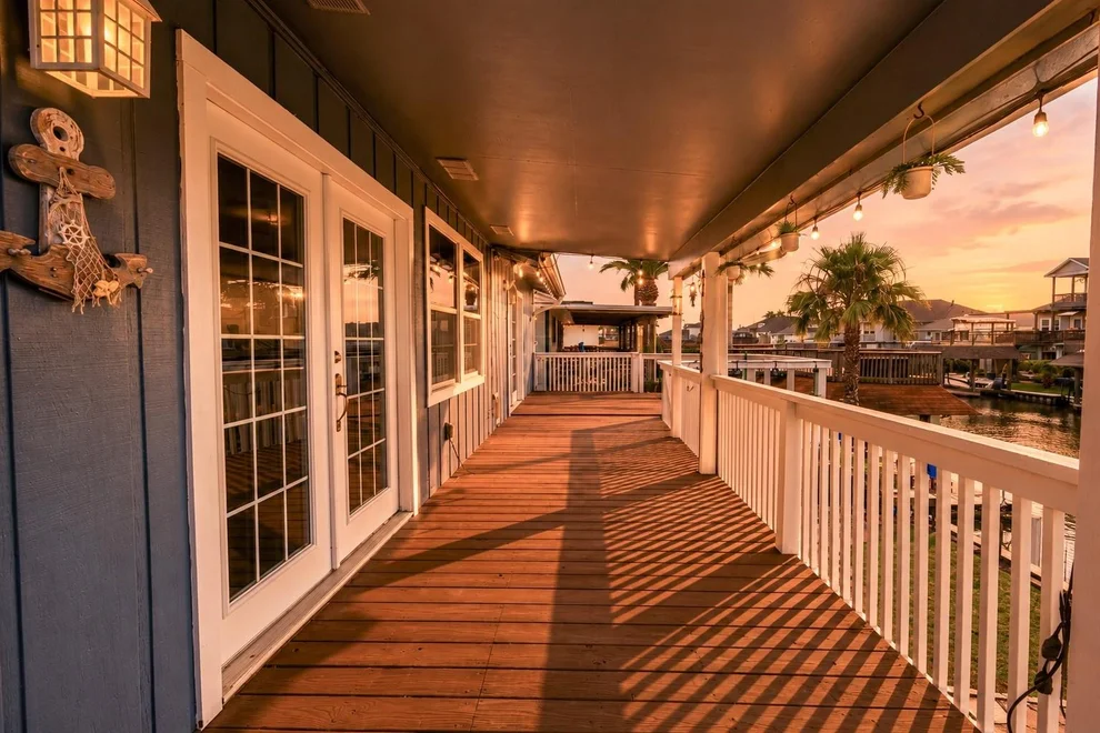 Unit for sale at 579 Warsaw Street, Bayou Vista, TX 77563
