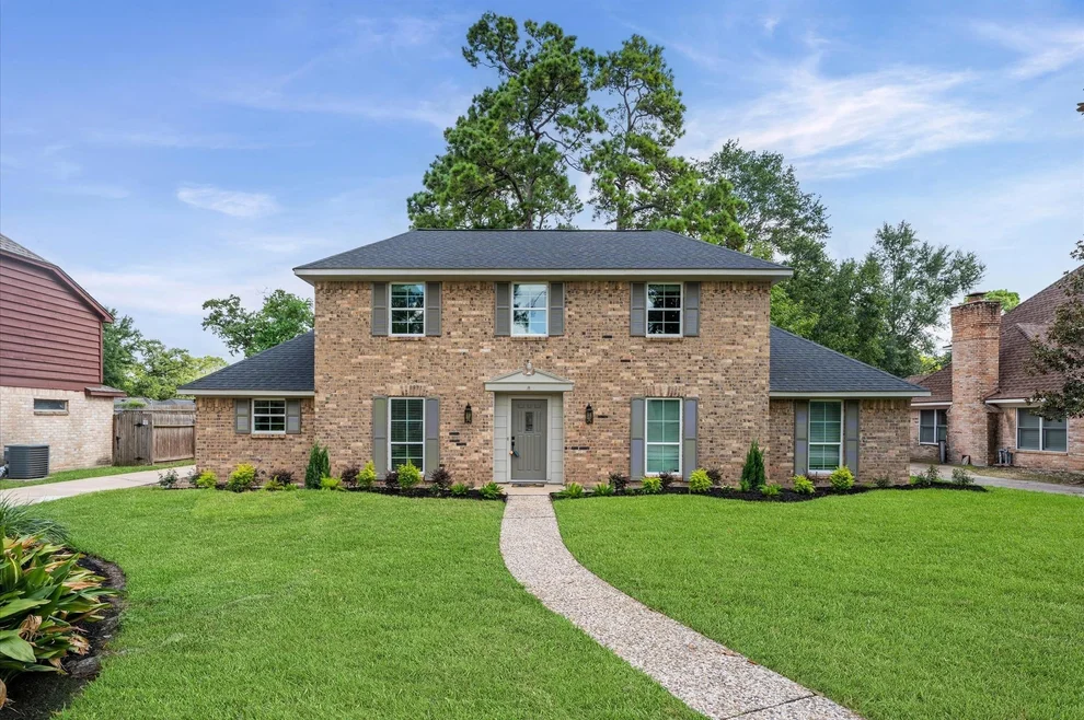 Unit for sale at 10722 Glenway Drive, Houston, TX 77070