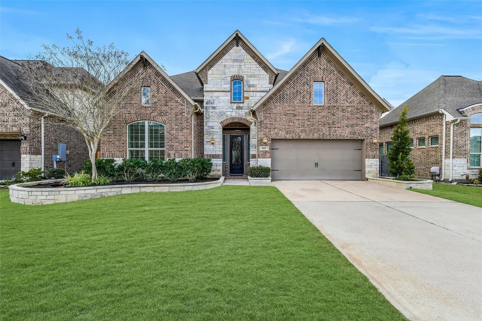 Unit for sale at 1652 Longwood Glen Lane, Friendswood, TX 77546