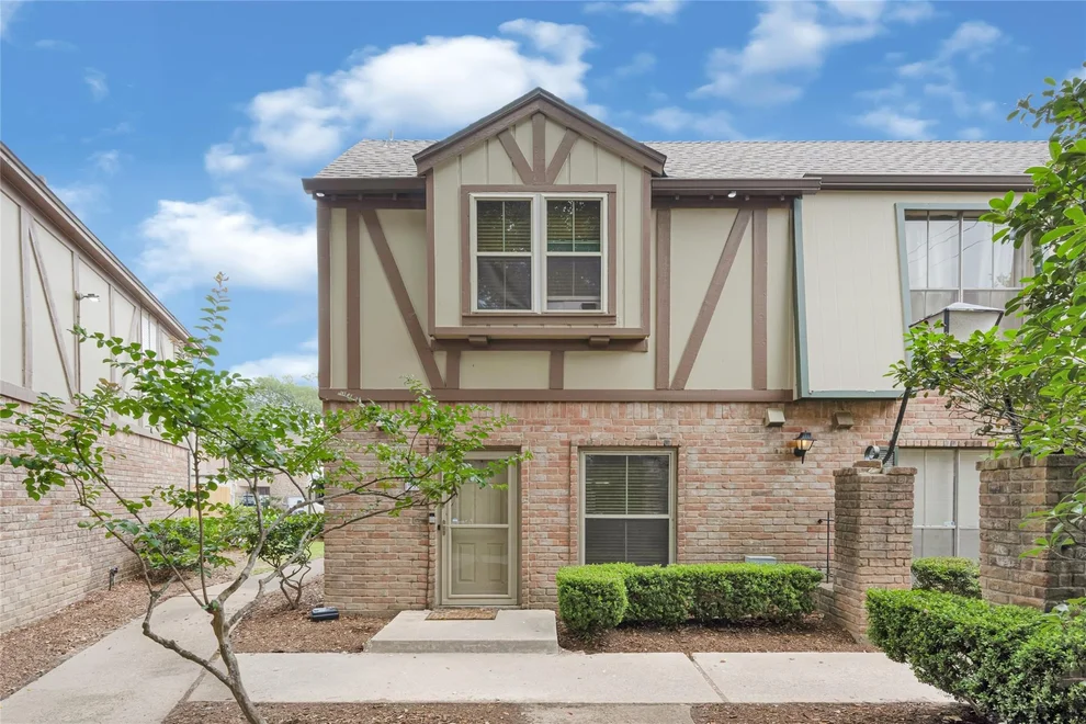 Unit for sale at 14703 Barryknoll Lane, Houston, TX 77079