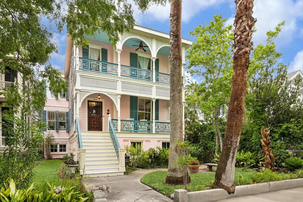 Unit for sale at 1512 Ball, Galveston, TX 77550