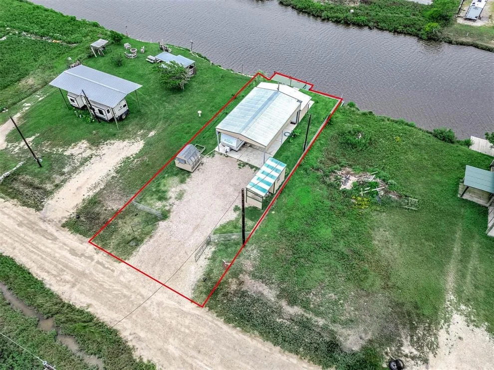 Unit for sale at 351 Mariner Street, Sargent, TX 77414