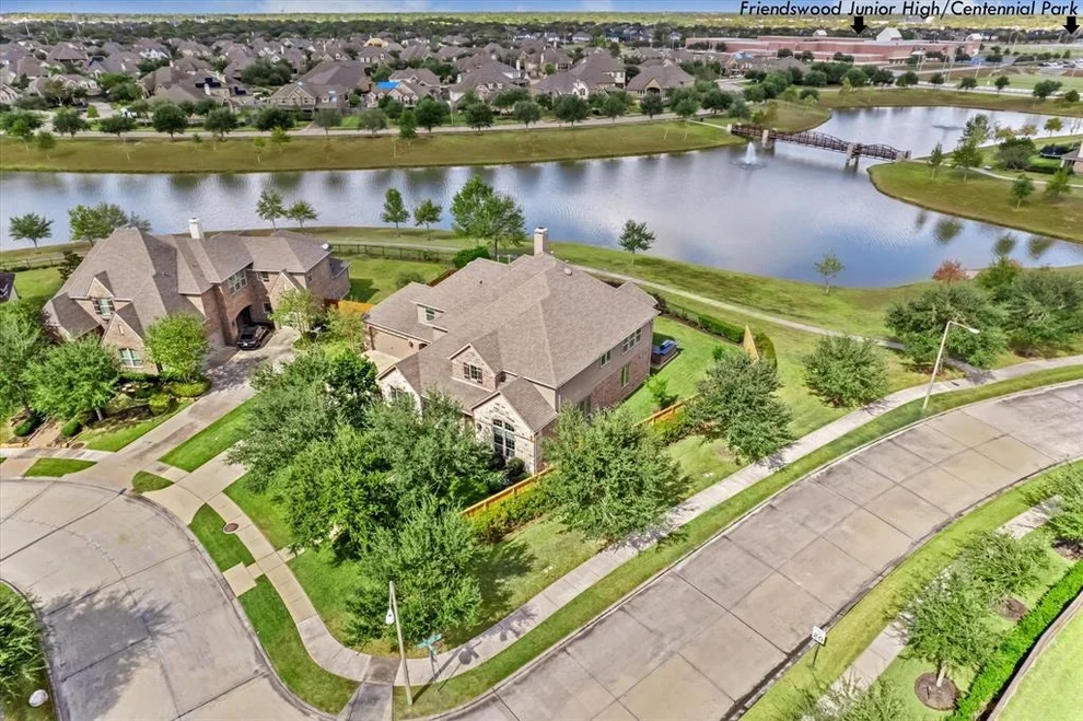 Unit for sale at 2301 Farris Valley Lane, Friendswood, TX 77546