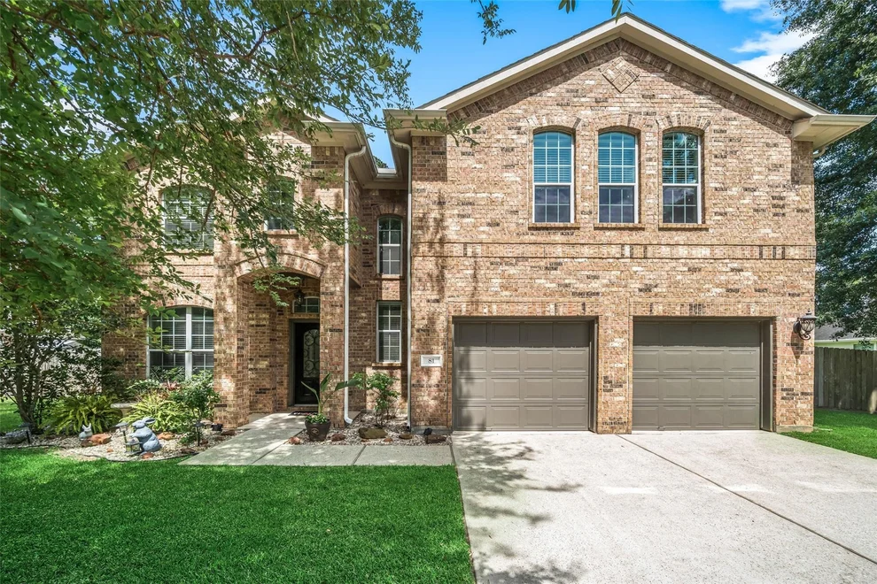 Unit for sale at 81 Palos Verde, Conroe, TX 77304
