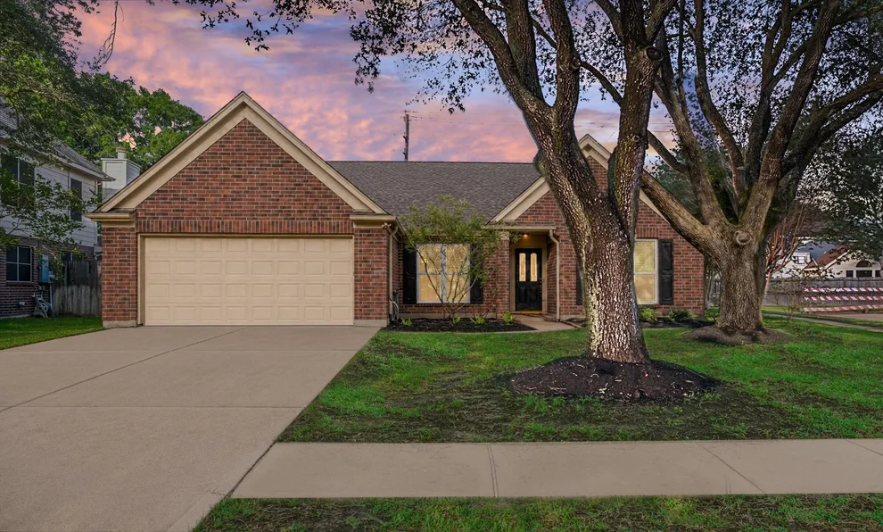 Unit for sale at 1419 Lamplight Trail Drive, Katy, TX 77450